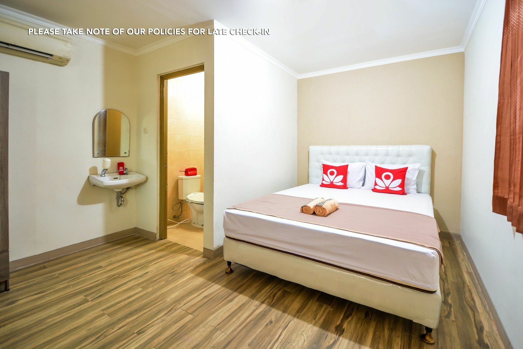 Zen Rooms Abuserin Fatmawati Cilandak  Zewnętrze zdjęcie